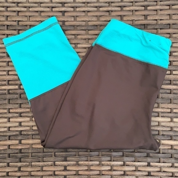 TEK GEAR Fitted Workout Capri - Gray/Turquoise - Picture 7 of 14